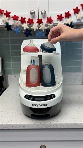 Welcome to the future of bottle cleaning! One button: that's all it takes to wash, dry, and sterilize with the Bottle Washer Pro! #cleanfreakapproved #babybrezza #newparents #babyregistry | Baby Brezza, USA