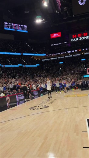 THE MOMENT THE KNICKS WERE CROWNED NBA CHAMPIONS 🏆IT'S THEIR FIRST CHAMPIONSHIP IN 53 YEARS!!!