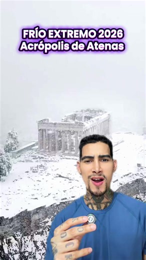 😮 La Acrópolis de Atenas se cubre de nieve por el frío extremo 2026. The Acropolis of Athens is covered with snow due to the extreme cold 2026. #fyp #noticiastiktok #datoscuriosos #curiosidades #news
