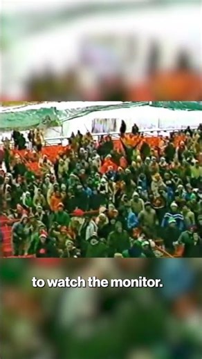 OTD 12/12/82: Jets fans pelted Summerall and Madden with snowballs! ❄️😂 #shorts