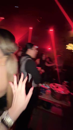 Videos de Adriana Castro ✨ (@adriana.castro217_) con “sonido original - 💠Víctor Sp”