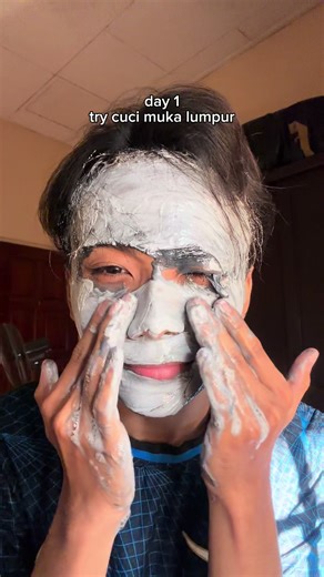 How to Properly Wash Your Face With Volcano Face Wash