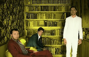 Watch Colin Hanks Lose It in Mini Mansions' 'Any Emotions'