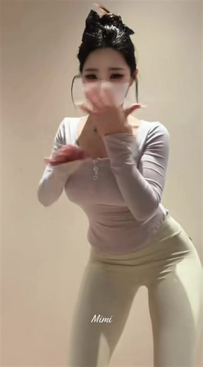 Do you like purple outfit?#mimi #trending #dancer #mimidancer #newpost