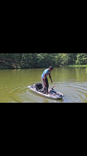 Fisherman Flips Pelican Catch Mode 110 Kayak#fishing #kayakfishingaddicts