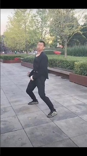 The Neck Roll Move Every Chain Whip Fighter Fears #MartialArts #Combat #Technique