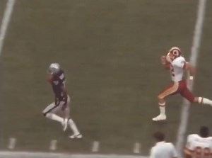 🏈On October 2, 1983 in a Super Bowl XVIII preview, the Los Angeles Raiders and Washington Redskins squared off at RFK Memorial Stadium in Week 5. The Redskins defeated the Raiders 37-35 as both teams ended the day with a 4-1 record. Redskins quarterback Joe Theismann threw for 417 yards and 3 touchdowns while receiver Charlie Brown hauled in 11 receptions for 180 yards and a touchdown. Raiders quarterback Jim Plunkett threw for 372 yards and 4 touchdowns but was picked off 4 times and sacked 5 