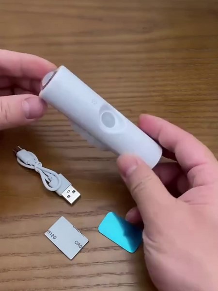 4 Pcs Magnetic Smart Motion Sensor USB Rechargeable Night Lights, Tri-Color Dimmable with Stepless Brightness, 3 Lighting Modes, LED Lamps for Indoor