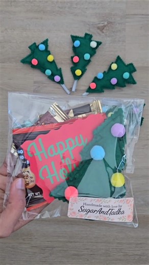 Easy Felt Christmas Ornament DIY | Handmade Holiday Gift #christmas #gift