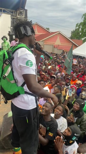 FikTi (@fikti053)’s videos with Ready Fi War By Alienskin Fans Version - BOMBA🎥MEDIA🎞️