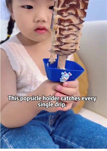 Say Goodbye to Sticky Mess with Our Popsicle Holder