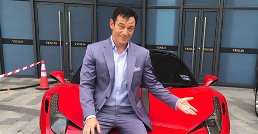 Jason Isaacs Talks Vulnerability and Nudity in 'The White Lotus' | Instinct Magazine