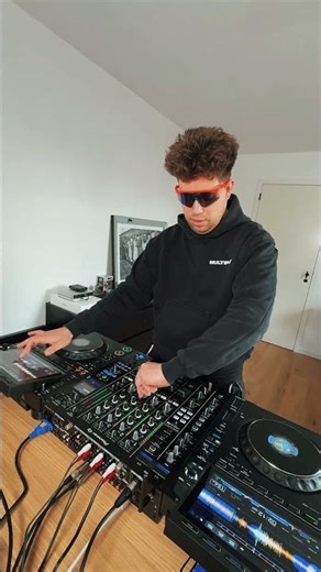 Oldschool Vocal 🆚 Jumpstyle Track 🤯💿 #retro #oldschool #jumpstyle