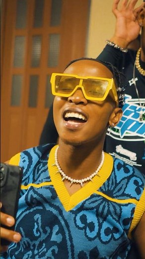 Nthabi Sings & Ntate Stunna - Chelete ft Lizwi & Emtee [Short]