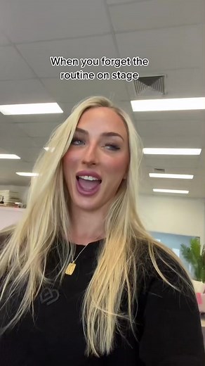 I remember falling over & forgetting the choreo all in the same routine😭😹 #fyp #foryou #routine #dance