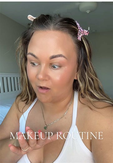 Makeup Routine for Women Over 30: Tips and Tricks