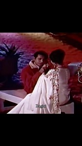 Song: Tujhe Pyar Karte Hain Karte Rahenge Singer: Mohammed Rafi, Suman Kalyanpur Music: Shankar Jaikishan Film: April Fool 1964 | Ragini Tiwary