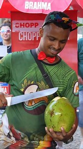 29K views · 267 reactions | Coconut chopping skill master at the Brazilian carnival!!  with Rio4Food #brazil #riodejaneiro #streetfood | Chopstick Travel | Facebook