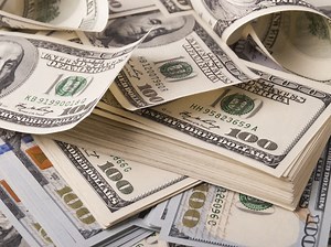 IL Minimum Wage Workers Will See Bump In Pay Starting Next Week