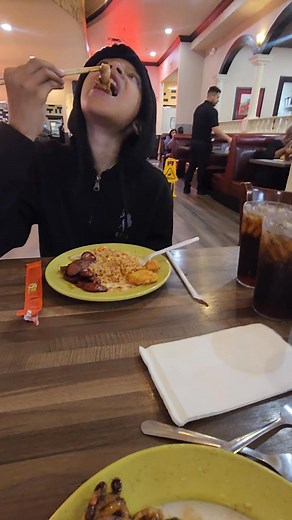 Ng try si kuya Mj ng baby octopus 🐙 | Ruby Palotao Dingle- Family in USA