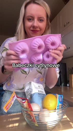 Pyszne cytrynowe babeczki na Wielkanoc