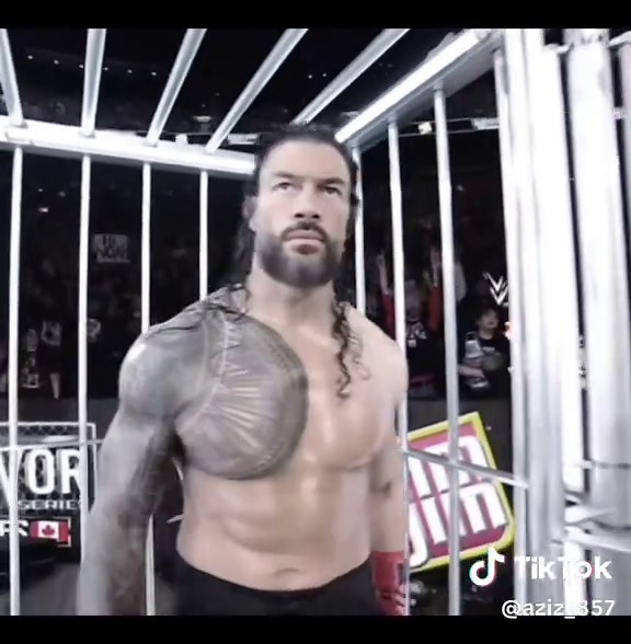 الزعيم رومان رينز يعود في “Clash in Paris” وهو يغلي من الغضب، وعينه على خصمه برونسون ريد سارق الأحذية الذي تطاول على هيبة القبيلة، ليحوّل تلك الليلة إلى ساحة انتقام حقيقية، حيث سيثبت للعالم أن من يسرق من الزعيم سيدفع الثمن مضاعفاً، وأن عرش الـWWE لا يُسرق ولا يُمس… لأن الزعيم هو السيد الأوحد للتاريخ والحاضر والمستقبل الزعيم قادم ☝️🔥#romanreigns #wwe #foryourpage #OTC #OG @Roman Reigns @WWE