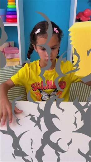 🌈 Super Easy COLOR GAME With YUMMY CANDY! #shorts