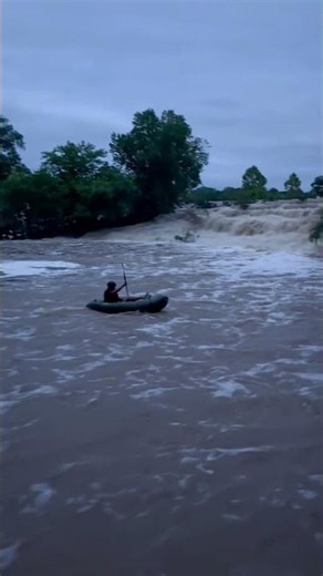 Rafting class III waterfalls