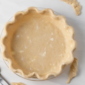 150K views · 287 reactions | Easy homemade pie crust that is flaky, buttery, and perfect every time. Learn the secret to my no-fail pie dough recipe! Great for beginners! ↪️ RECIPE: https://www.bakedbyanintrovert.com/homemade-pie-crust/ | Baked by an Introvert | Facebook