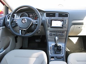 VW Golf 7: Radio DAB  nachrüsten | Ratgeber mit Anleitung & Kosten