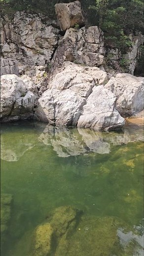 문경 쌍용계곡~깊고 푸른 계곡물과 거대한 바위들~