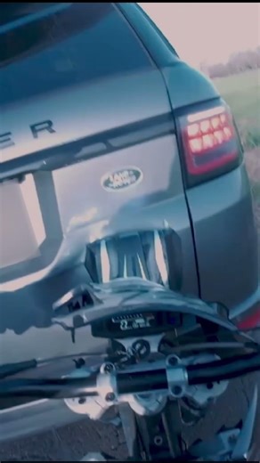 Car crashes in to KTM exc 125 #ktm #bike #crash