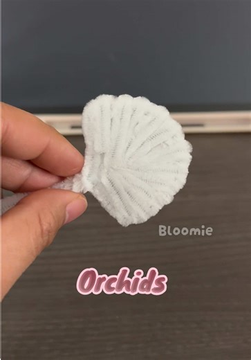 Orchid Petal Making Tutorial: Create Beautiful Flowers