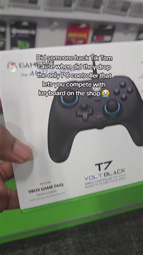 The best controller on PC #controllerplayer #pcsetup #pcgamer #tiktokshopmademebuyit #tiktokshopnewyearnewaura