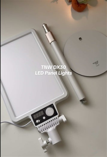 Good lighting = better content❤️Elevate your setup with this LED panel from @TNW Tech PH 🫶🏻 #ledpanellight #panellight #tnwpanellight #tnw #lightingsetup