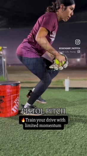 🔥 Single-Leg Pistol Pitch Drill One of the best ways to build real leg strength, balance, and drive off the mound. 💯💪🏼 ⚡️This drill forces pitchers to create power with limited momentum — making the legs and core do the work.🔥🦵🏼 ✅ Why it works: • Hip hinge controlled bend of the standing leg • Slow, controlled ascend → strong , stable push back up • Challenges strength, balance, flexibility, and coordination • Targets the quads, glutes, and stabilizers that support a powerful pitch Strong