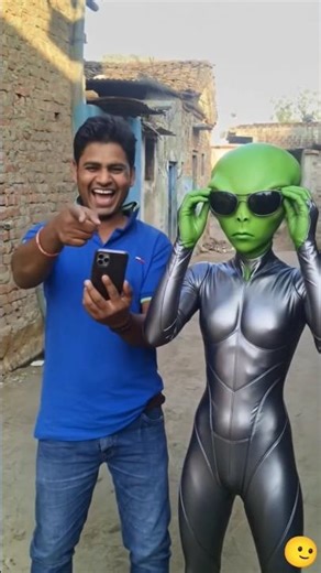 "एलियन और सोशल मीडिया" (The Influencer Alien) Part 2