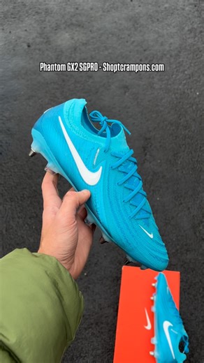 Shoptcrampons Reels on Instagram: "Nike Phantom GX2 SGPRO available at Shoptcrampons.com ✨ #foot #football #shoptcrampons #phantom"