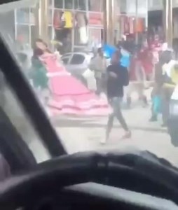 72K views · 271 reactions | #Dessie is crowded with #Ethiopian and #Amhara troops retreating from advancing #Tigray Defence Forces (#TDF) https://t.co/BM7A2xvZxk | Tigray Update | Facebook