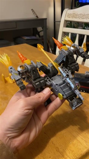 The master of transformations #amalgamousprime #transformers #transformersageoftheprimes #toys