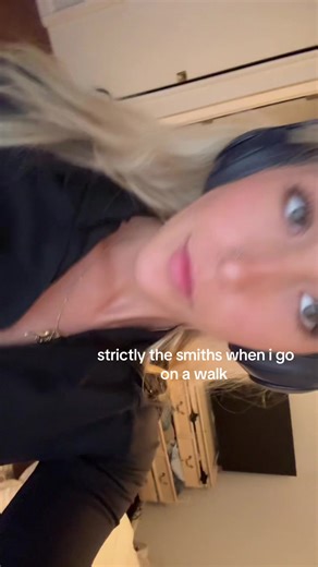 cmoney (@glizzyluvrgal)’s videos with How Soon Is Now? (2011 Remaster) - The Smiths