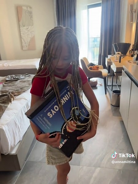 Es ist so schön hier ig:Annamiltina #fy #fyp #antalya #urlaub #momanddaughter