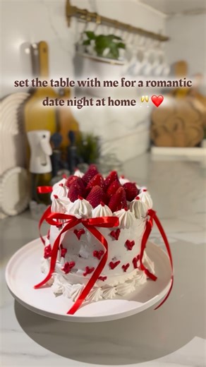 Asmaa Saied on Instagram: "I loveee how this table set up came out 🥹❤️ 🏡"