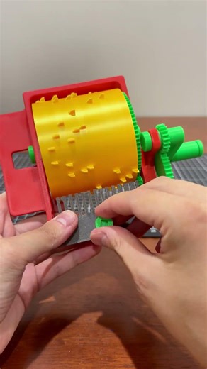 This AWESOME 3D printed music box actually plays #3dprinting #diy #satisfying