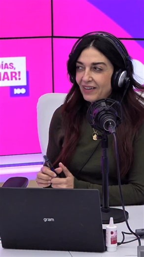 Los tres ‘tejazos’ de Mar Amate a @alejandrosanz... en presencia de Javi Nieves 😅❤️ 📻 Escucha #BuenosDíasJaviYMar en @cadena100 con @javinieves y @maramate ¡de lunes a viernes, de 6 a 11h de la mañana! | ¡Buenos días, Javi y Mar!