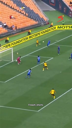 Flavio da Silva scores his 6th goal of the season ⚫️🟡✌️🔥 #football #worldcup #kaizerchiefs #tsgalaxy