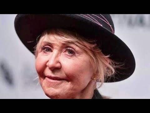 Take a Look Inside Lulu's Repulsive Mansion