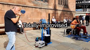 STREET JAM with the MAN! - Rollin’ & Tumblin’ (Chester) Frank Neil joins Markus K for a spectacular street jam Check out the album version on LIVE with LOOPER No.1: https://markus-k.bandcamp.com/album/live-with-looper-no-1 | Markus K