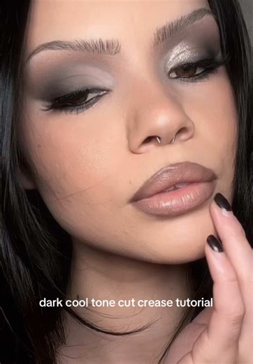 Dark Cool Tone Cut Crease Makeup Tutorial