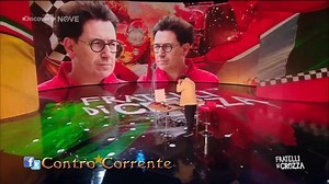 Maurizio Crozza: Binotto mi ha mandato la camicia della Ferrari con la scritta Crozza Forse hanno finito i meccanici e magari gli do una mano a capire - Fratelli di Crozza | Episodio 17 | Stagione 4 | 06/11/2020 | Contro*Corrente